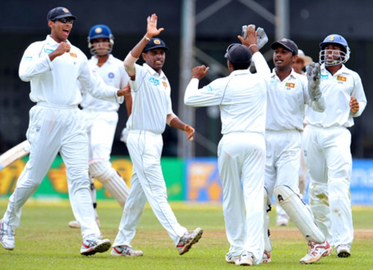 Mahela Jayawardene took the catch to dismiss Sourav Ganguly, Sri Lanka v India, 3rd Test, PSS, Colombo, 1st day, August 8, 2008
