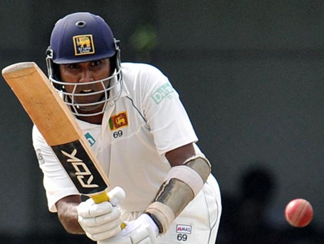 Mahela Jayawardene plays a wristy shot on the on side, Sri Lanka v India, 3rd Test, PSS, Colombo, 4th day, August 11, 2008