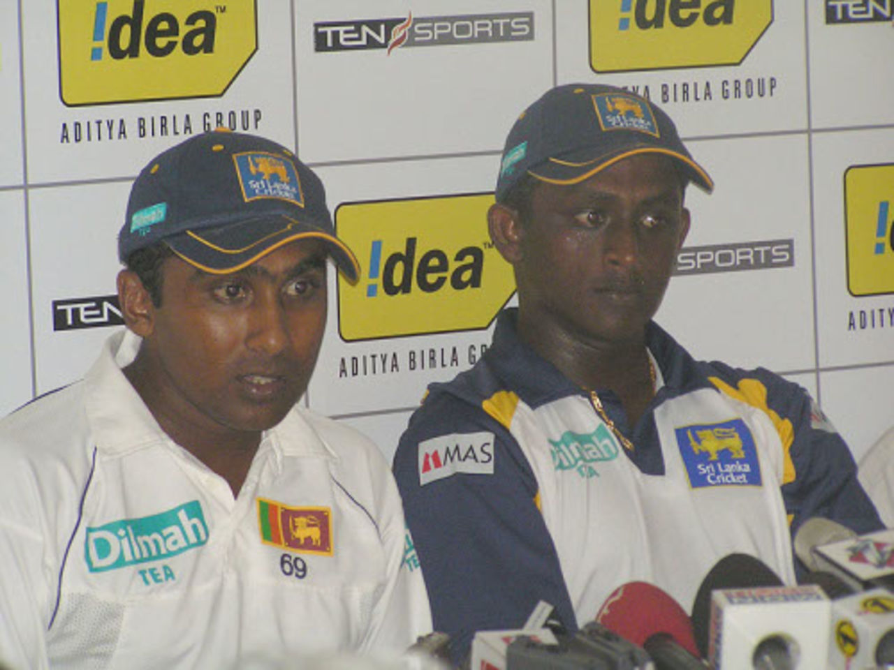 Mahela Jayawardene and Ajantha Mendis at the post-match press conference, Sri Lanka v India, 3rd Test, PSS, Colombo, 4th day, August 11, 2008