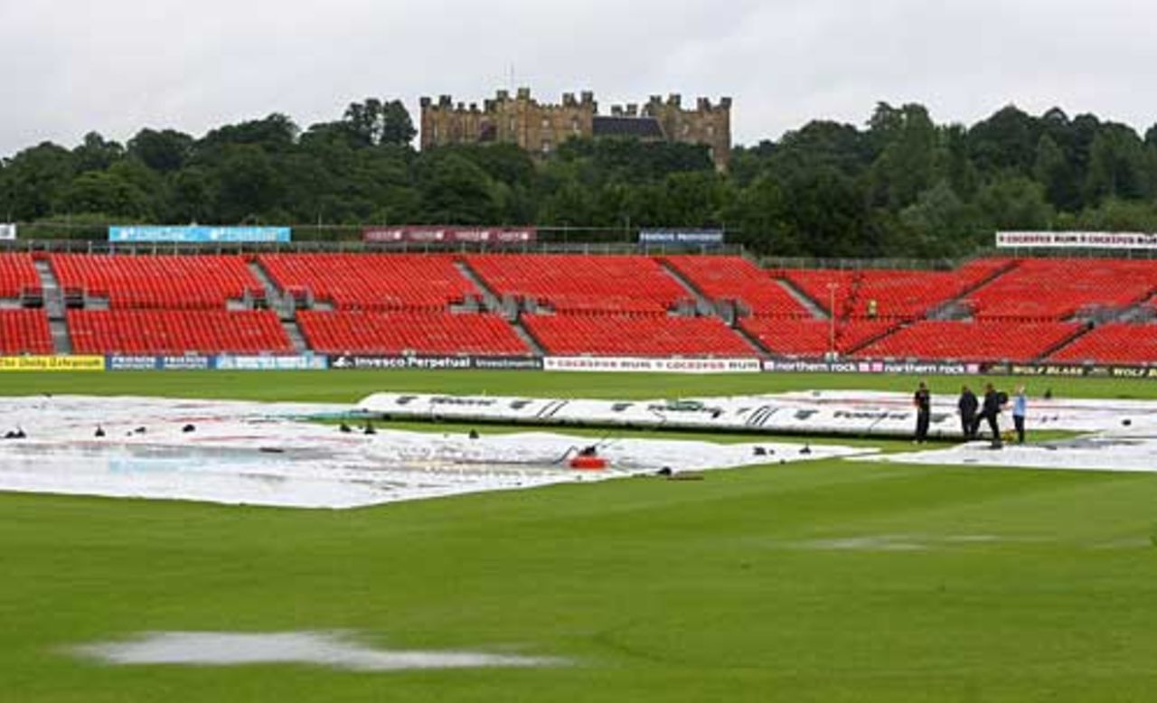A water-logged ground at Chester-le-Street led to any early call-off, England v South Africa, Twenty20, Chester-le-Street, August 19, 2008