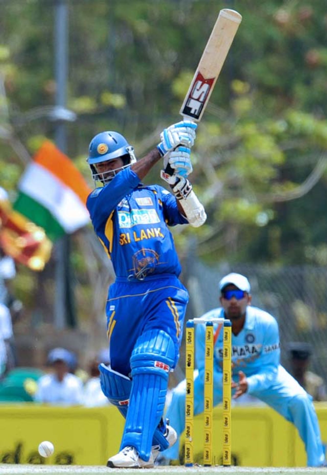 Nuwan Kulasekara crashes the ball through the leg side, Sri Lanka v India, 2nd ODI, Dambulla, August 20, 2008