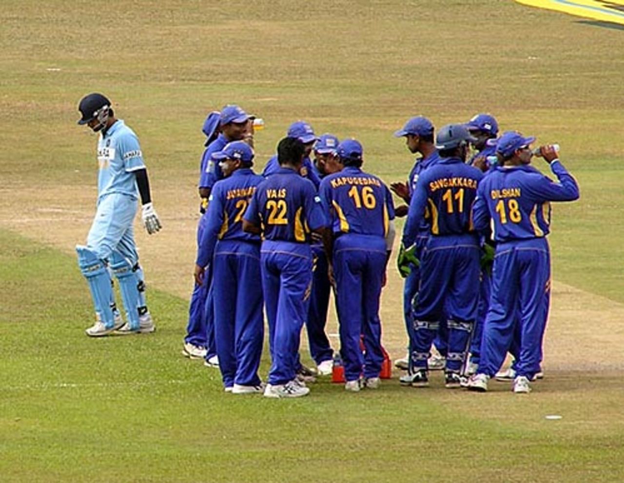 Sri Lankan players take a breather after the fall of Virat Kohli's wicket, Sri Lanka v India, 3rd ODI, Premadasa Stadium, Colombo, August 24, 2008