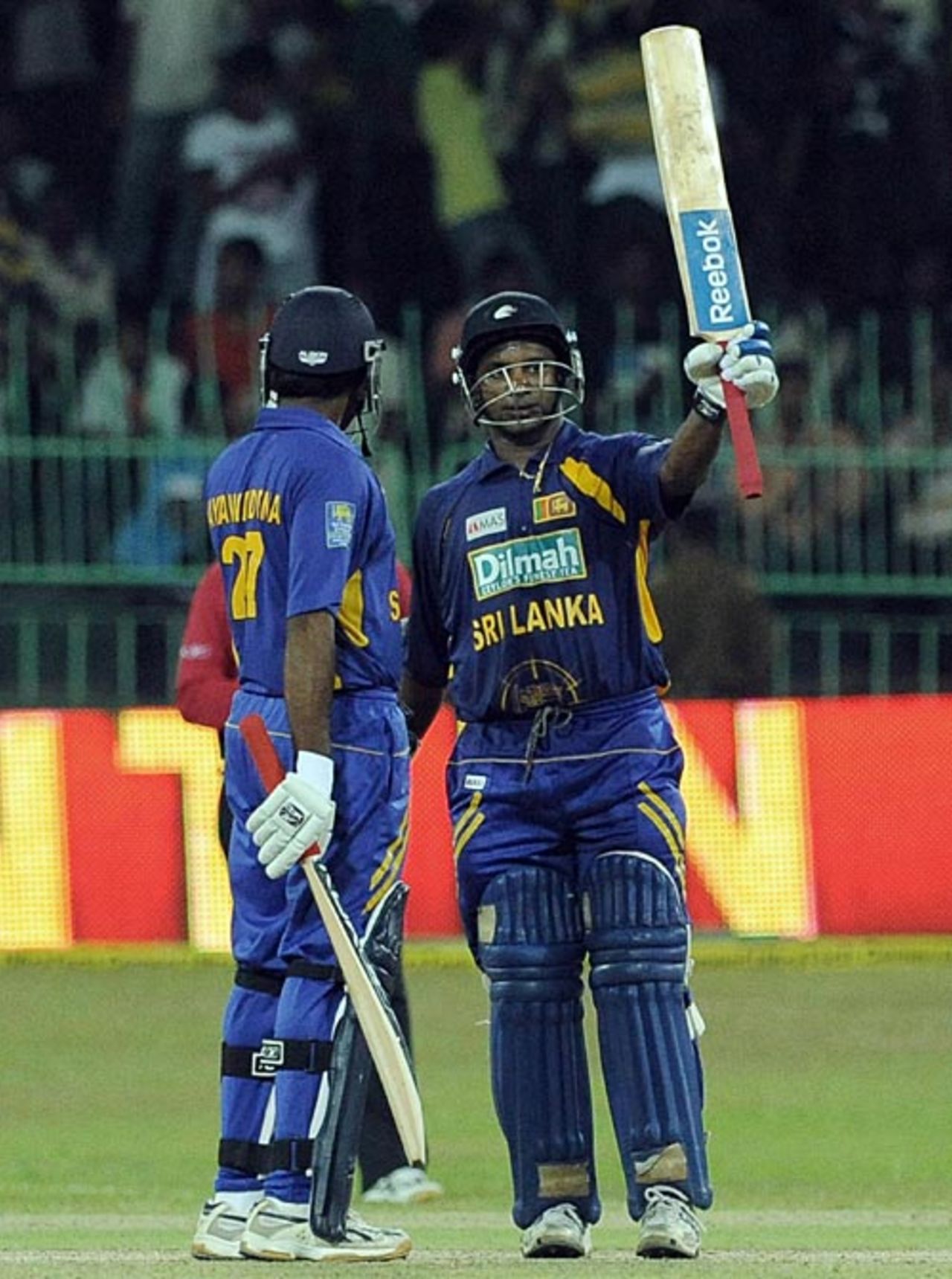 Sanath Jayasuriya raises his bat on reaching 50, Sri Lanka v India, 4th ODI, Colombo, August 27, 2008
