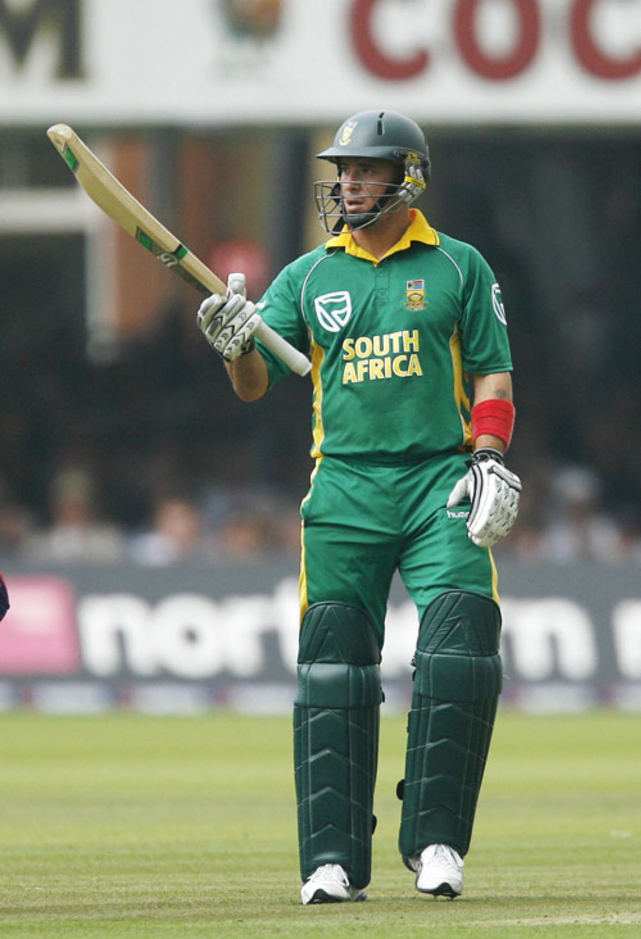 Herschelle Gibbs acknowledges the applause for his fifty, England v South Africa, 4th ODI, Lord's, August 31, 2008