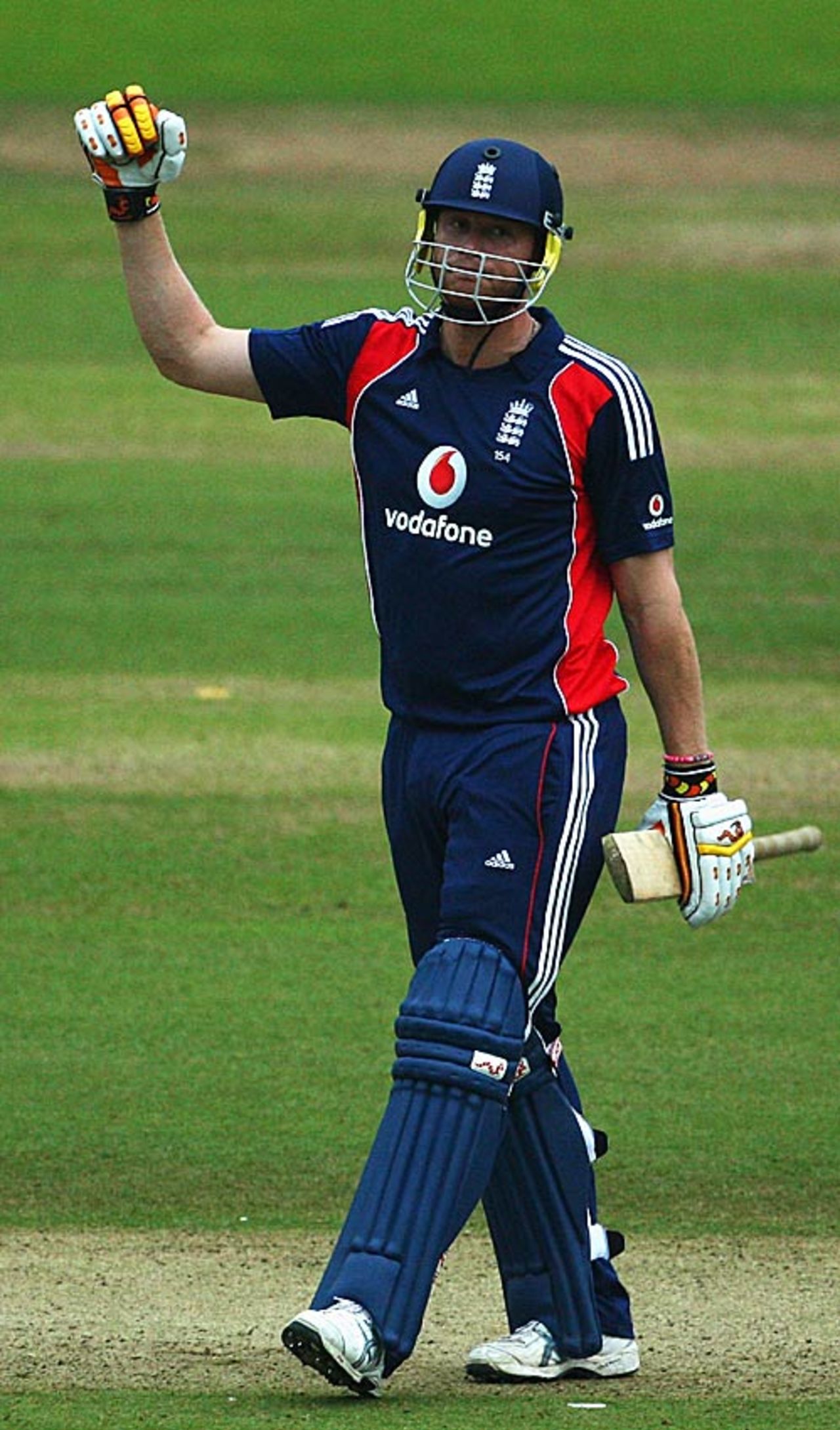 Andrew Flintoff raises his fist after leading England to a seven-wicket win over South Africa, England v South Africa, 4th ODI, Lord's, August 31, 2008