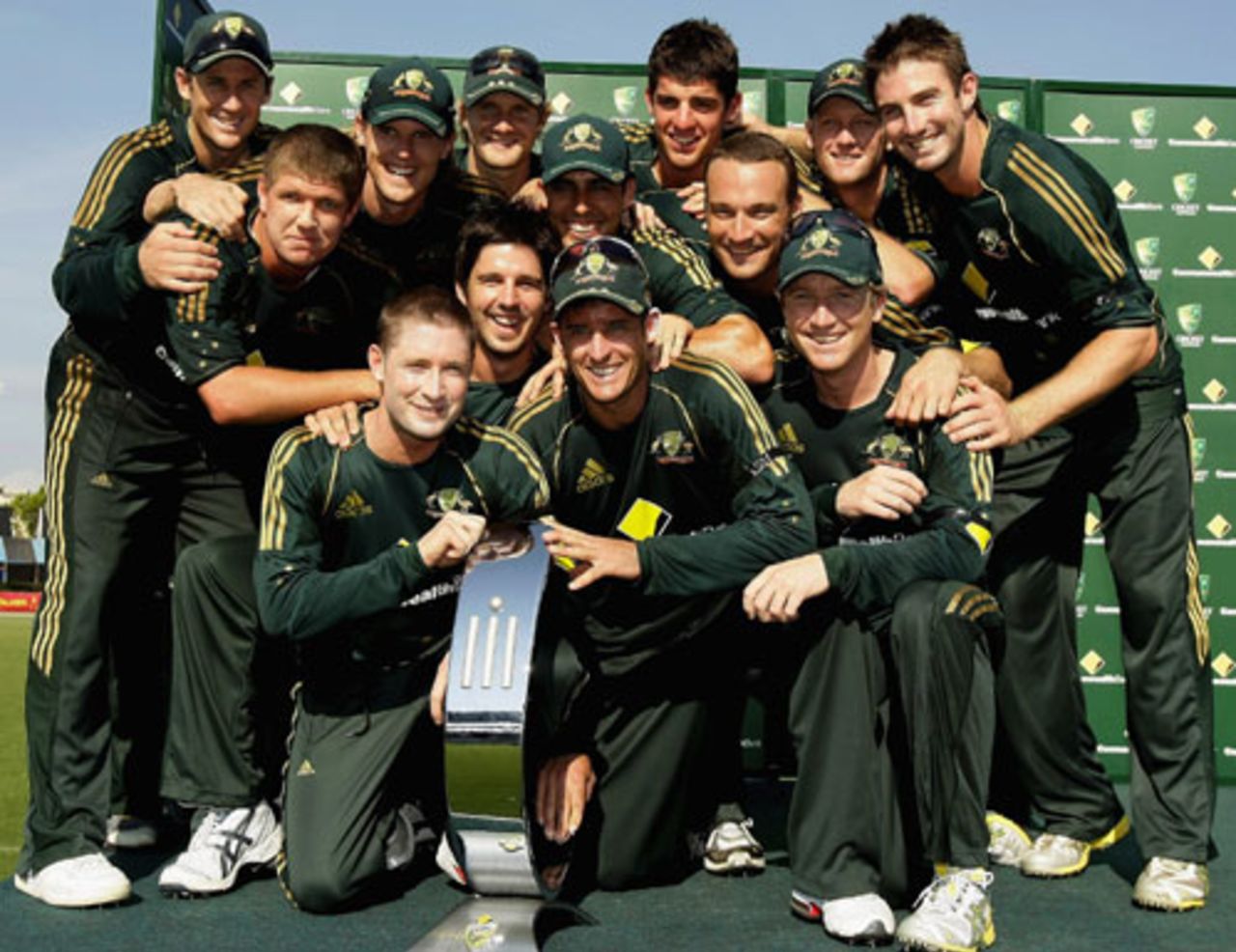 Australia celebrate with the trophy after beating Bangladesh 3-0, Australia v Bangladesh, 3rd ODI, Darwin, September 6, 2008
