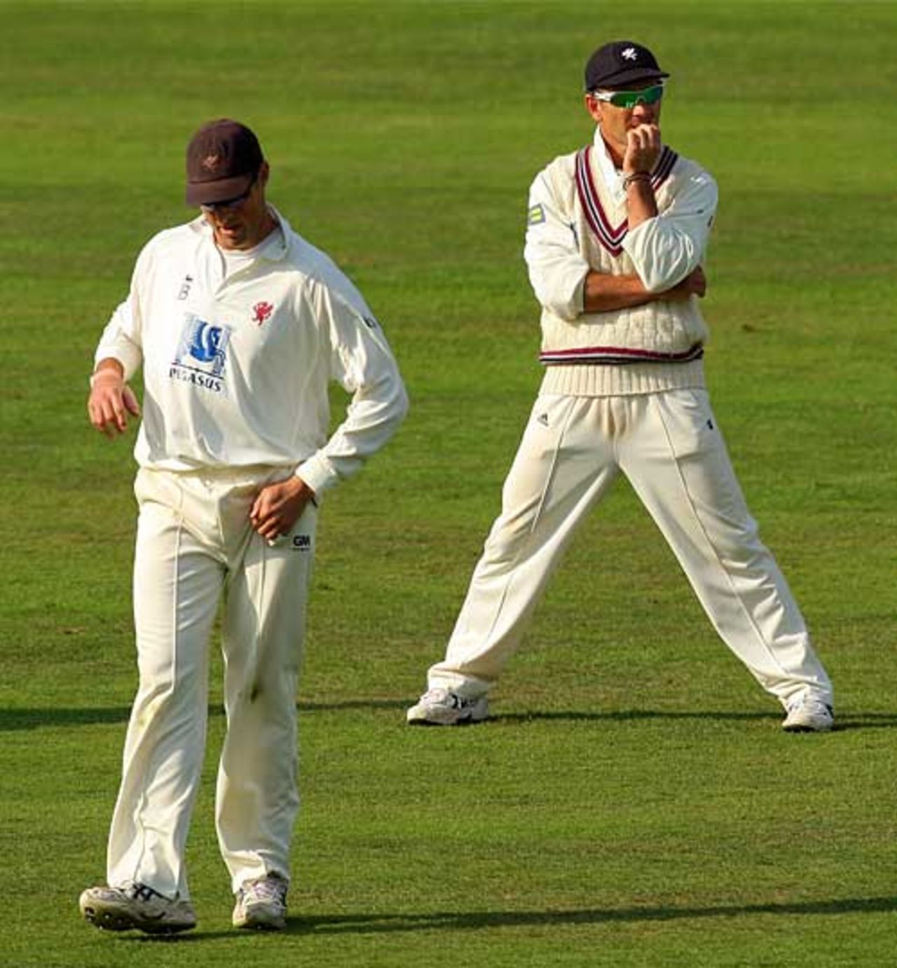 Plenty to think about: it was a tough day for Justin Langer at Taunton, Somerset v Lancashire, Taunton, September 25, 2008