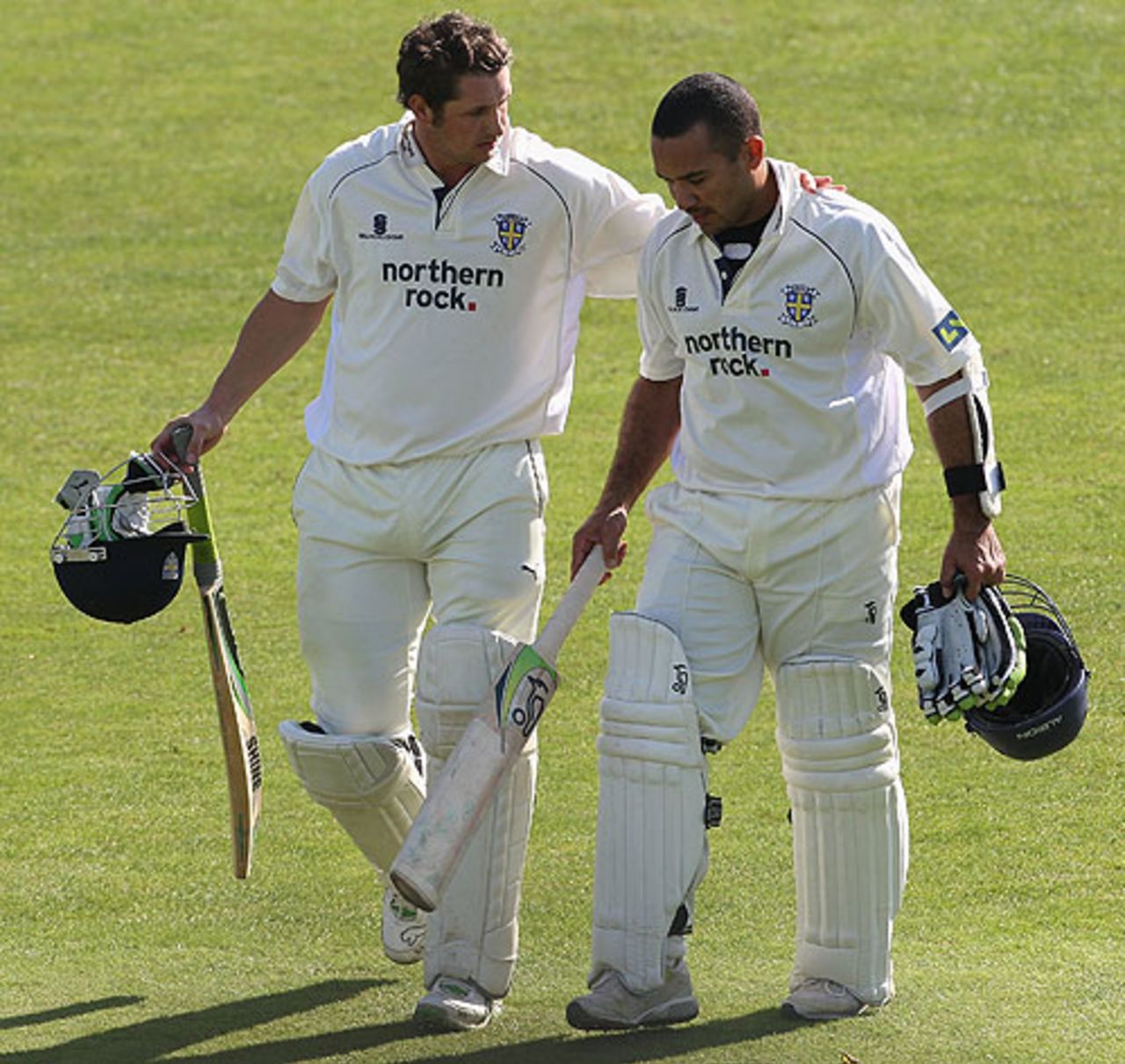 Gareth Breese and Phil Mustard lifted Durham into a strong position at Canterbury, Kent v Durham, September 26, 2008