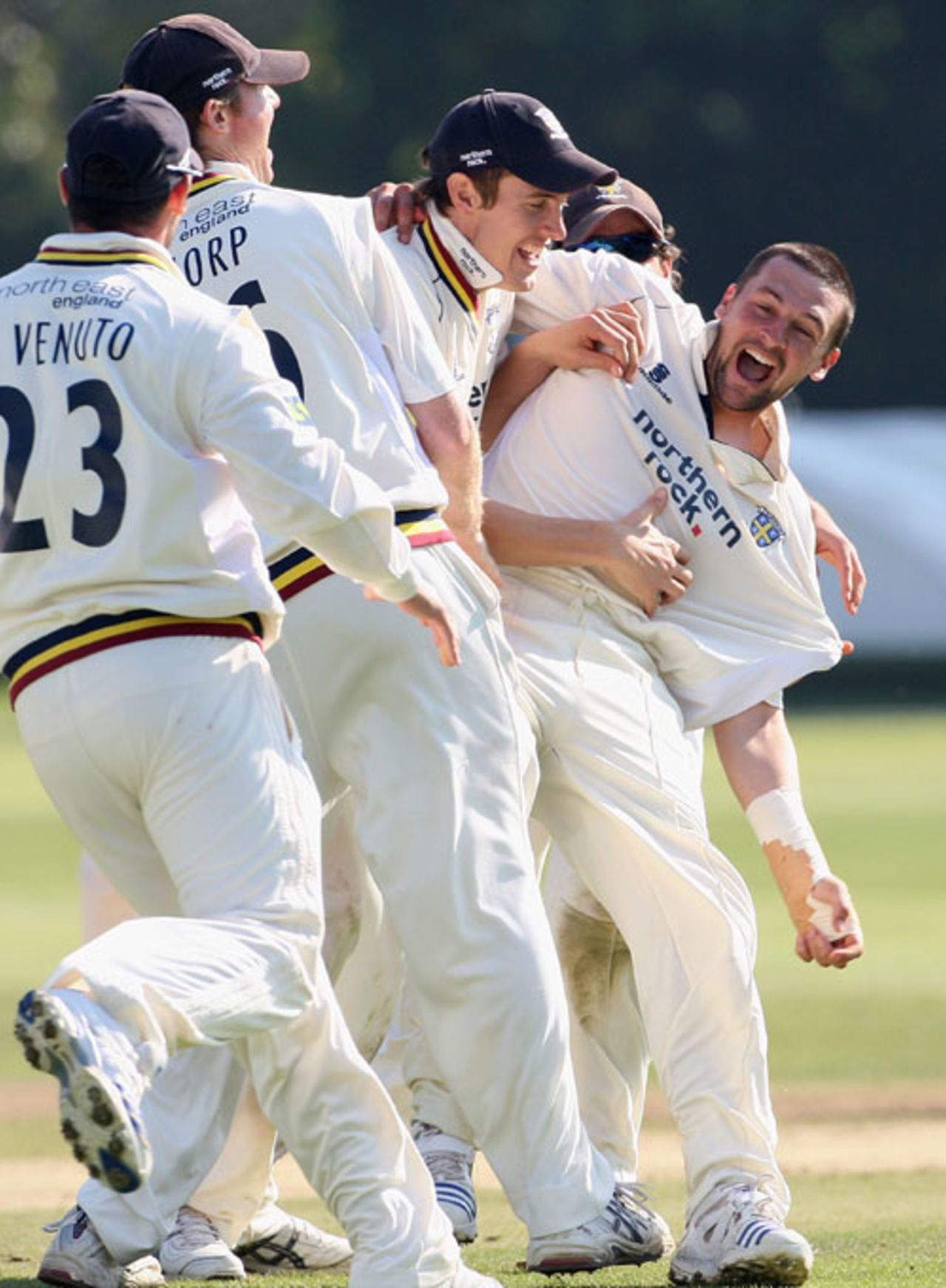 Steve Harmison is mobbed after bowling Martin Saggers to complete Durham's win, Kent v Durham, Canterbury, September 26, 2008