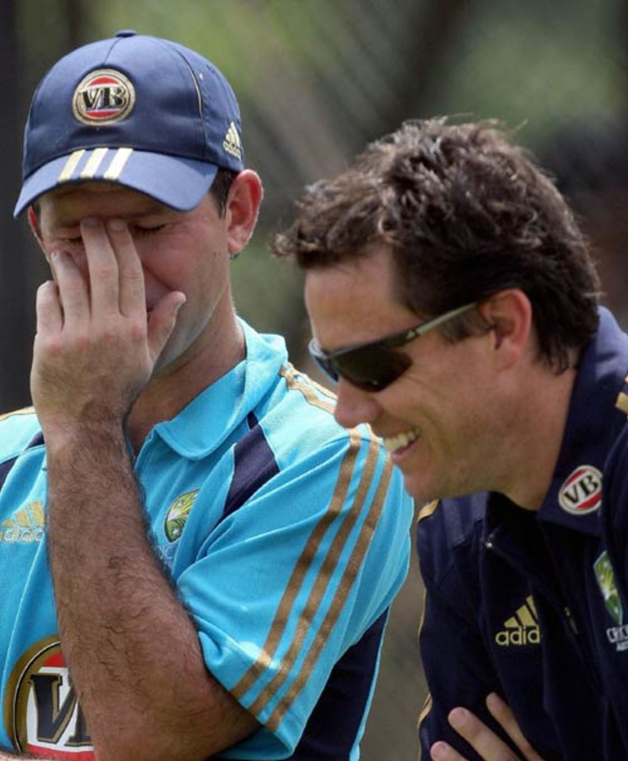 Ricky Ponting and the injured Bryce McGain at Australia's net session, Hyderabad, October 1,  2008