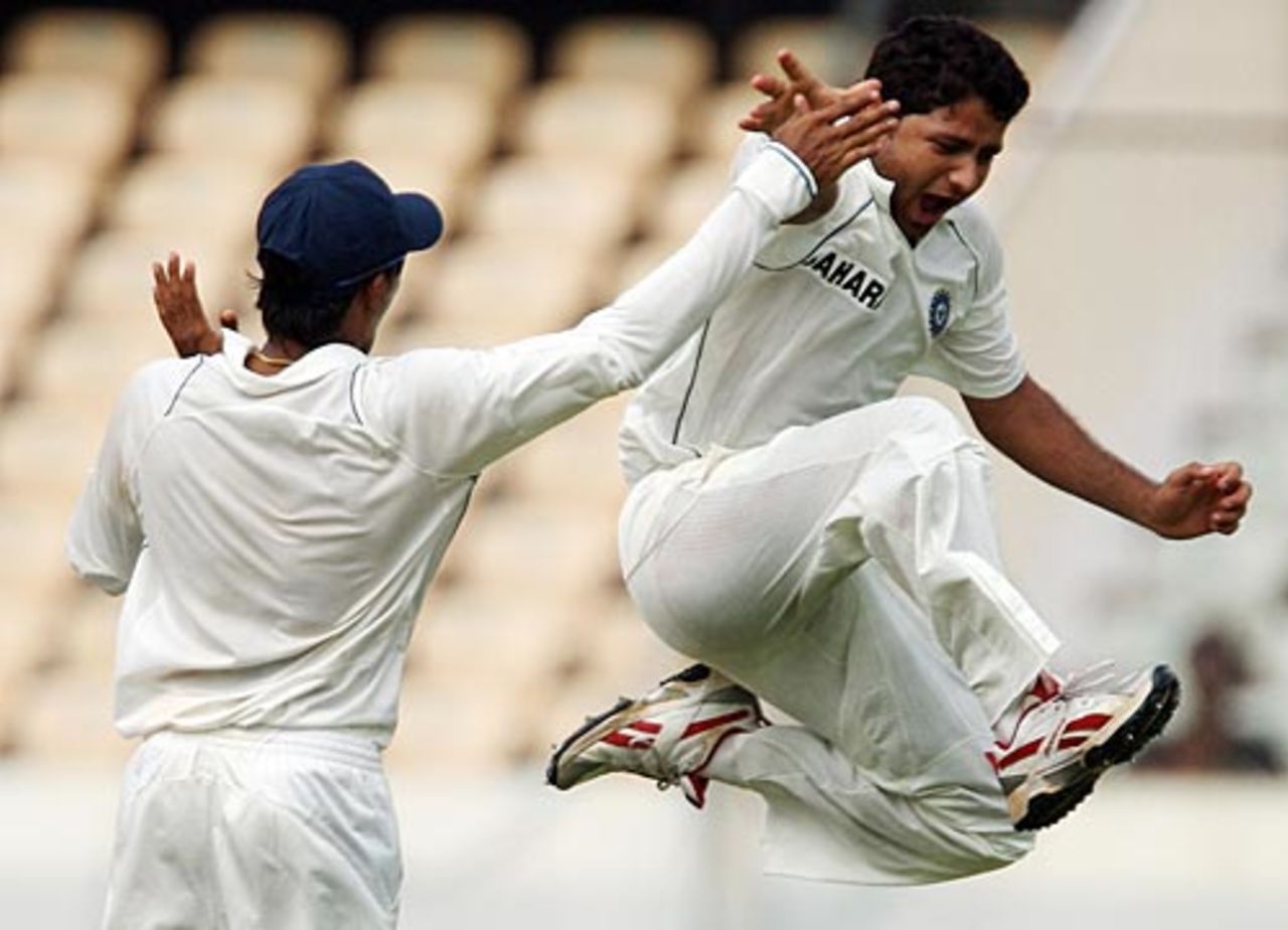 Piyush Chawla leaps in the air after bowling Ricky Ponting, Board President's XI v Australians, Hyderabad, 2nd day, October 3, 2008