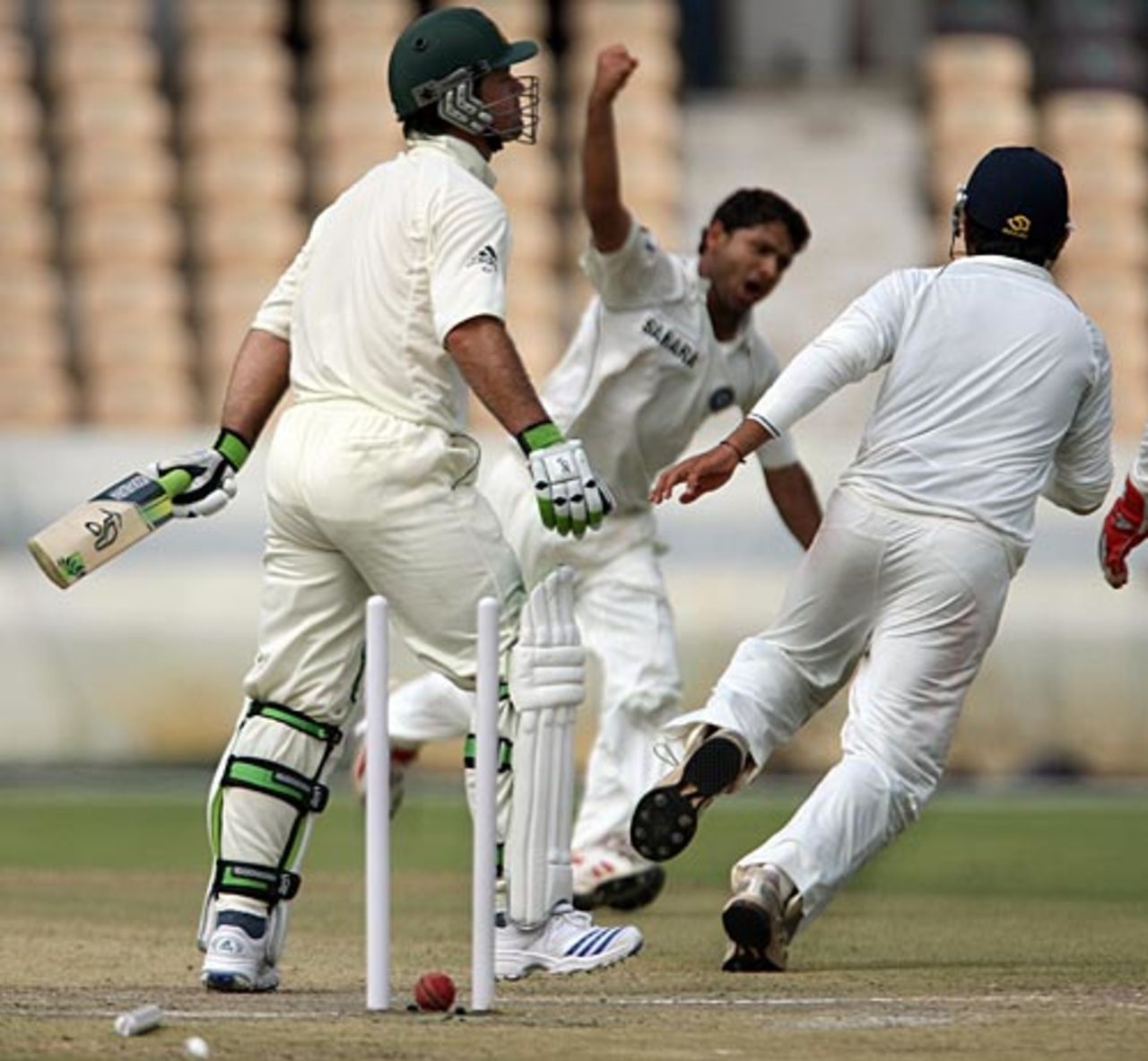Ricky Ponting is bowled by Piyush Chawla, Board President's XI v Australians, Hyderabad, 2nd day, October 3, 2008