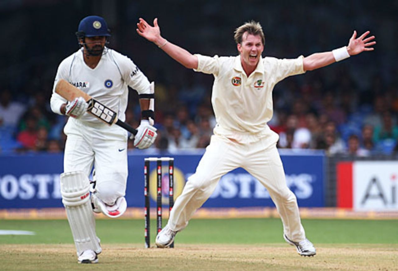 Brett Lee appeals unsuccessfully for an lbw against Zaheer Khan, India v Australia, 1st Test, Bangalore, 4th day, October 12, 2008