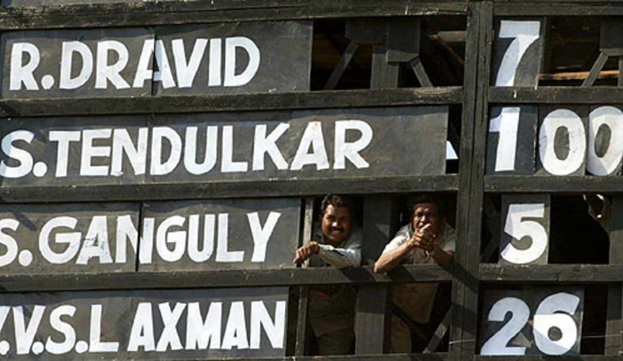 Fans slot in next to Sourav Ganguly's name on the scoreboard, India v England, 2nd Test, Ahmedabad, December 13, 2001