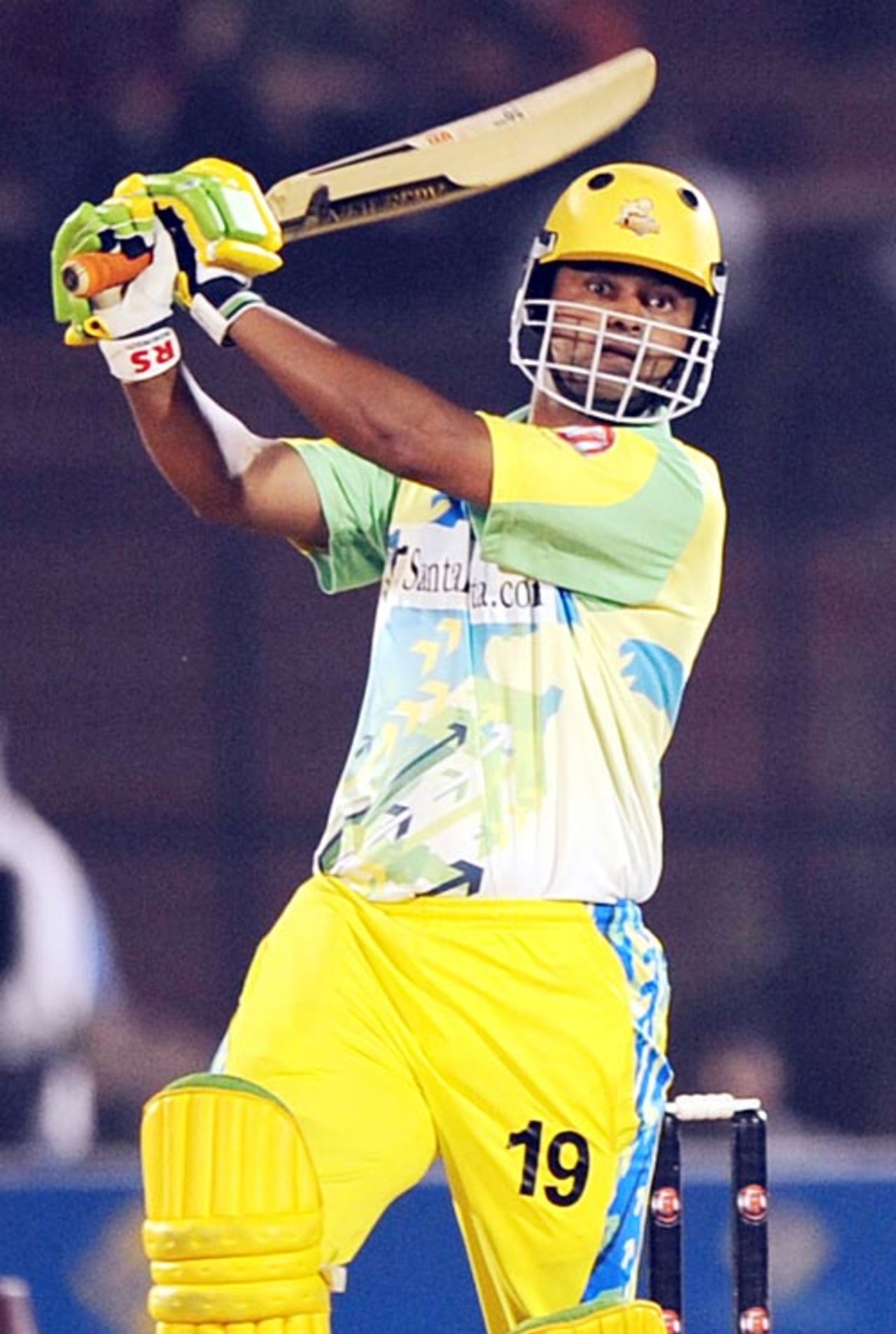 Dinesh Mongia top-scored for Chandigarh with 47off 29 balls, Chandigarh Lions v Chennai Superstars, Indian Cricket League, 10th match, Ahmedabad, October 18, 2008