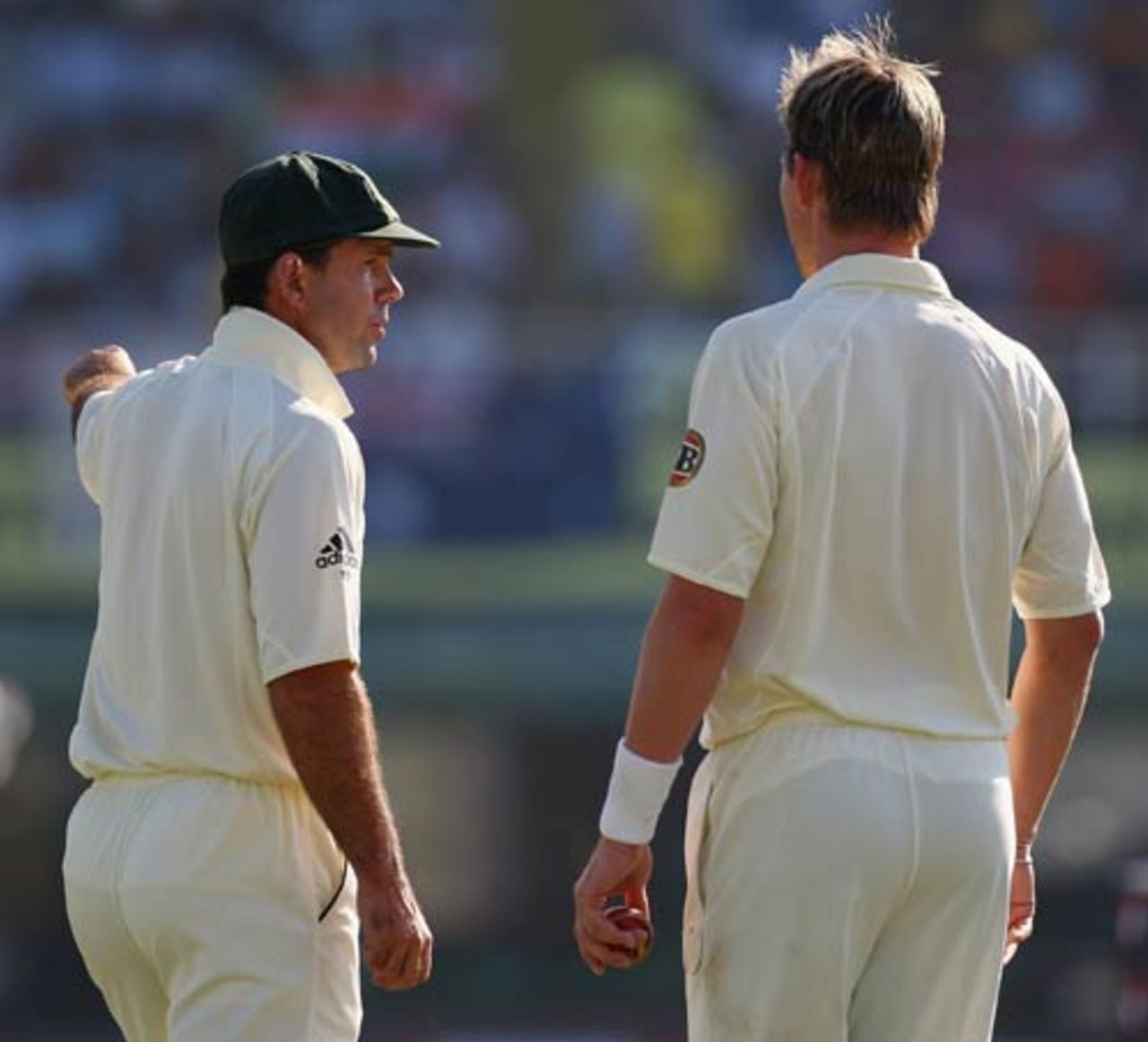 Ricky Ponting sets the field with Brett Lee, India v Australia, 2nd Test, Mohali, 3rd day, October 19, 2008