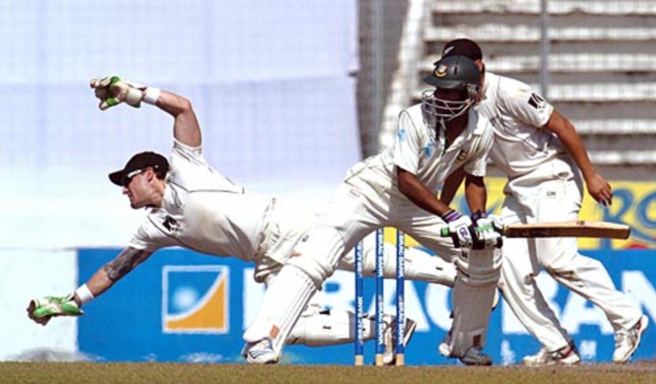 Brendon McCullum at full stretch to stop a flick from Shakib Al Hasan, Bangladesh v New Zealand, 2nd Test, Mirpur, 5th day, October 29, 2008
