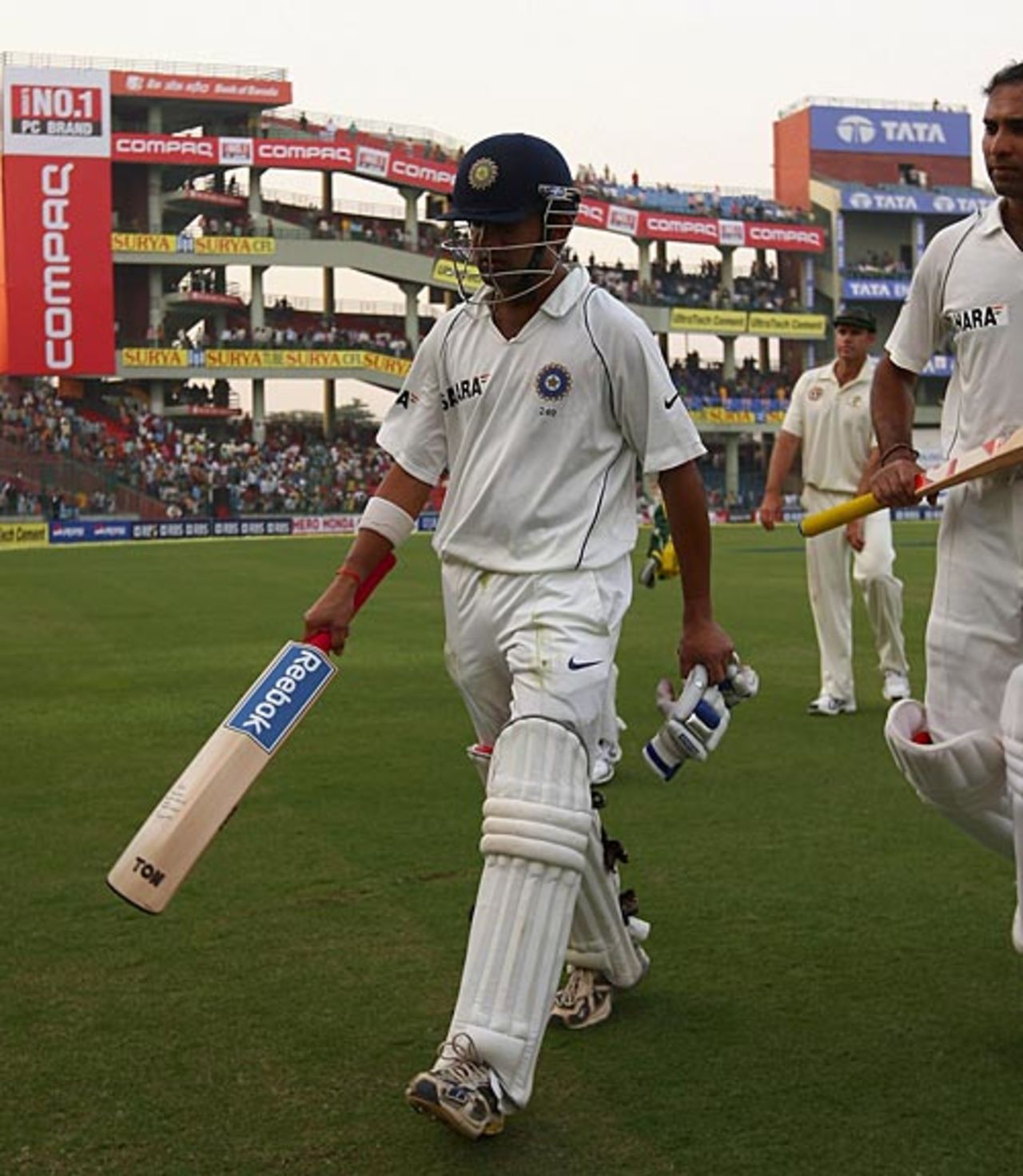 Gautam Gambhir finished the day on 149, India v Australia, 3rd Test, Delhi, 1st day, October 29, 2008