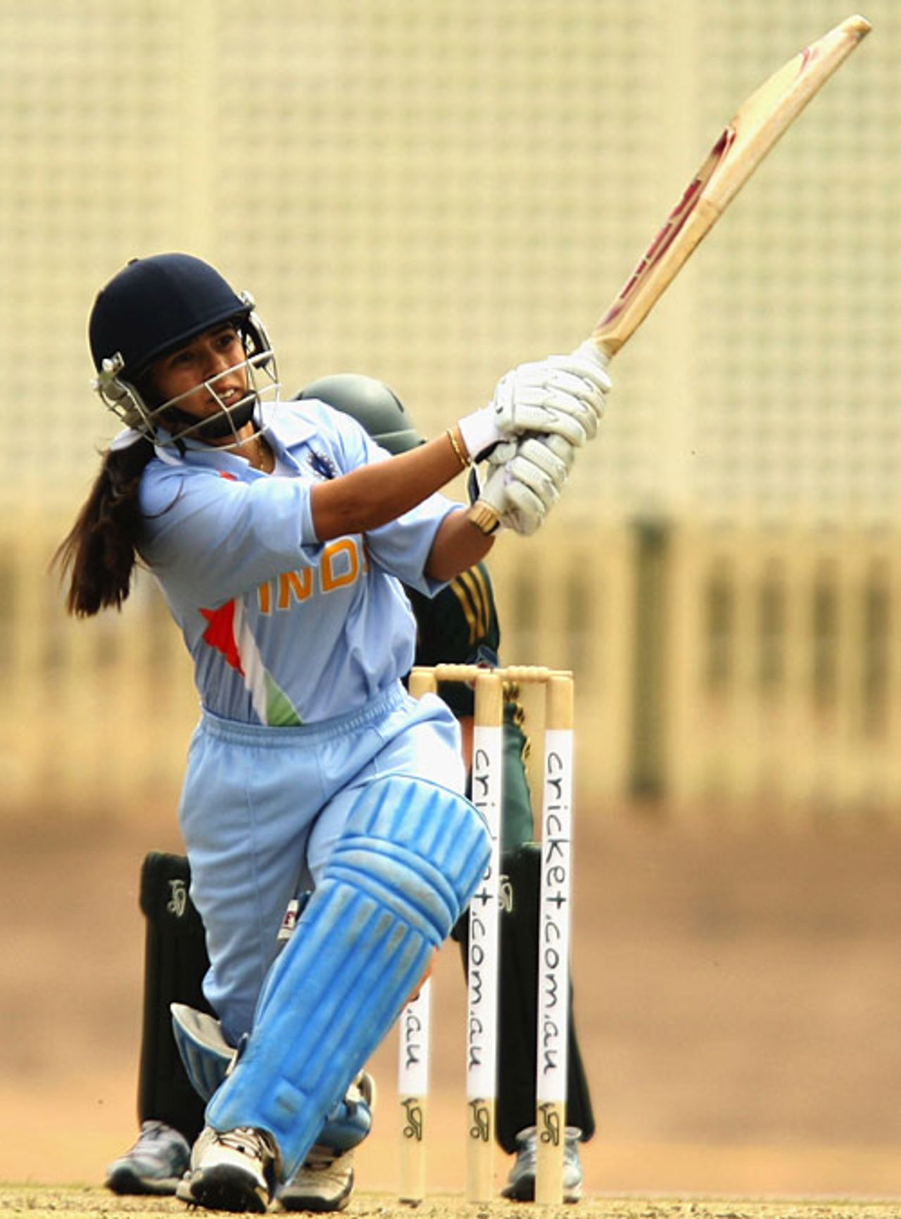 Sulakshana Naik slog sweeps, Australia v India, 1st Women's ODI, Sydney, 31 October, 2008