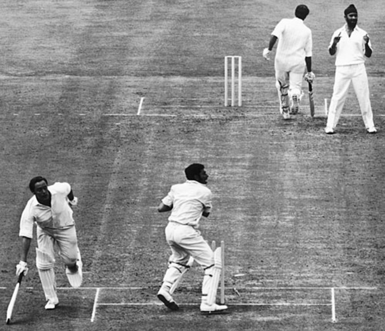 Farokh Engineer runs John Jameson out for 82, England v India, 3rd Test, The Oval, 1st day, August 19, 1971