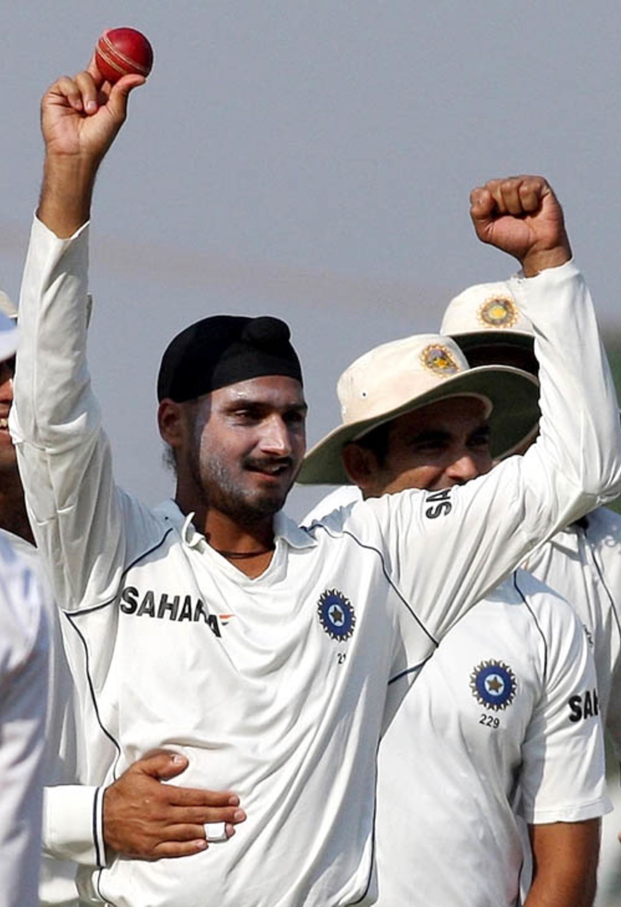 Harbhajan Singh savours his 300th Test wicket, India v Australia, 4th Test, Nagpur, 2nd day, November 7, 2008