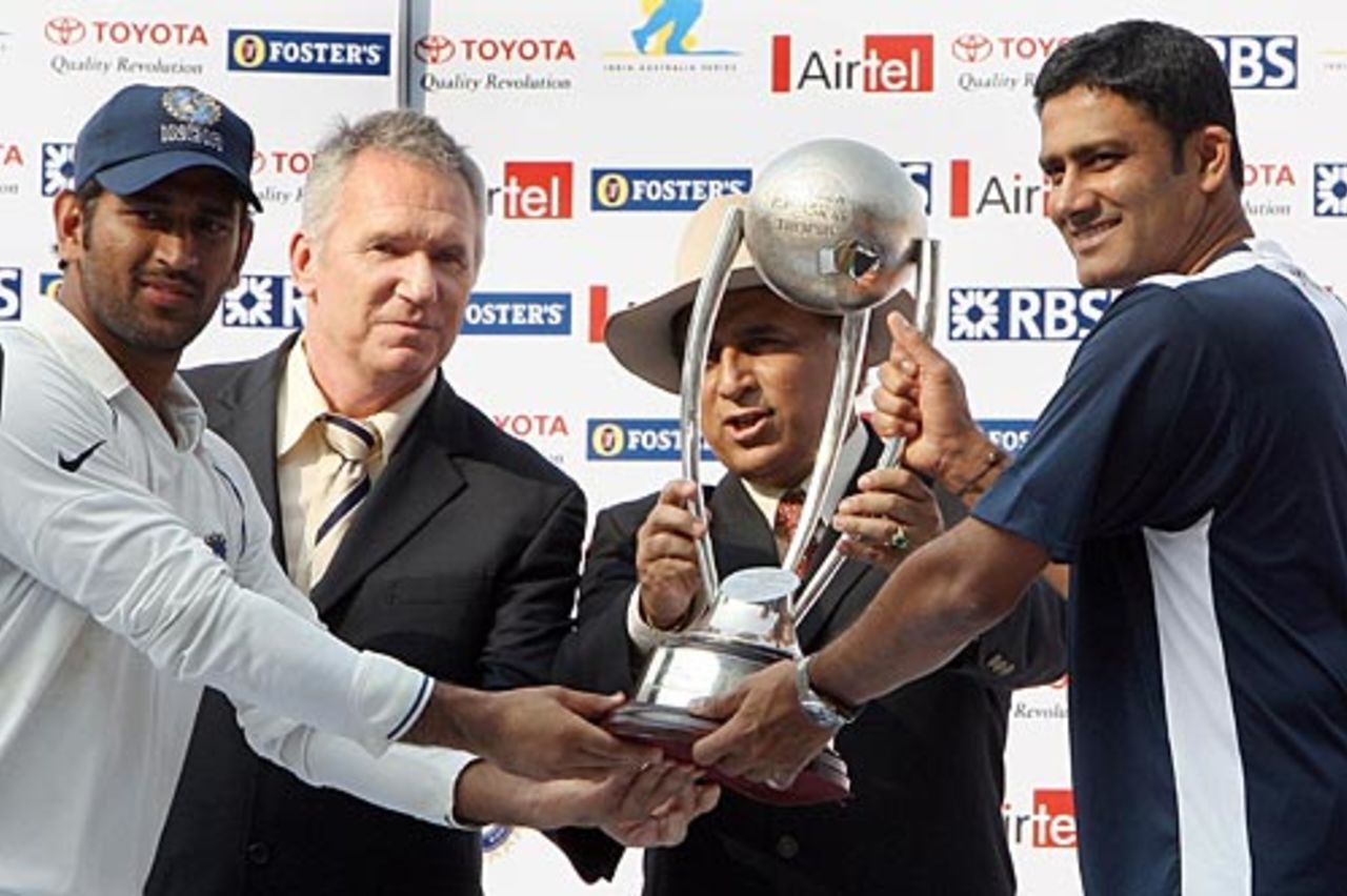 Mahendra Singh Dhoni and Anil Kumble hold aloft the series trophy presented by Allan Border and Sunil Gavaskar, India v Australia, 4th Test, Nagpur, 5th day, November 10, 2008