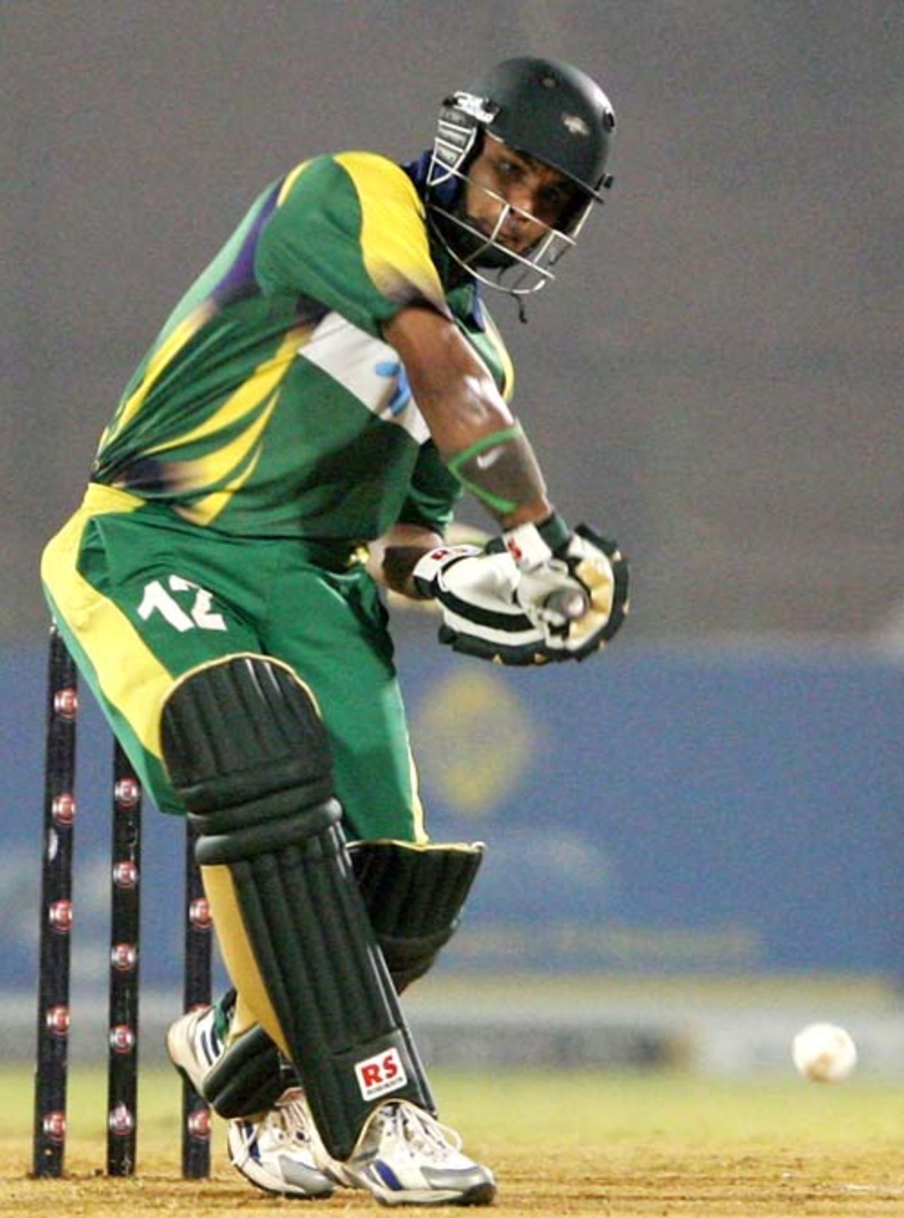 Imran Farhat readies to smash the ball, Chennai Superstars v Lahore Badshahs, ICL, Ahmedabad, November 10, 2008