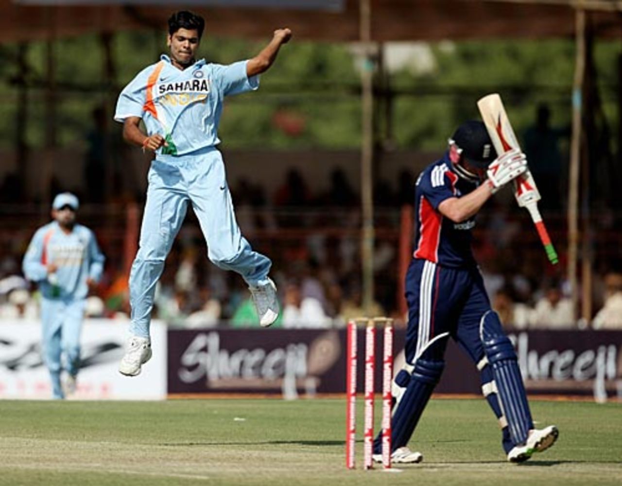 RP Singh leaps for joy after accounting for Paul Collingwood, India v England, 1st ODI, Rajkot, November 14, 2008