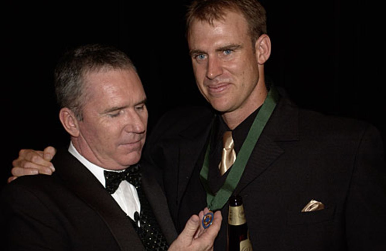 Allan Border presents the prestigious Allan Border Medal to Matthew Hayden, Melbourne, February 11, 2002