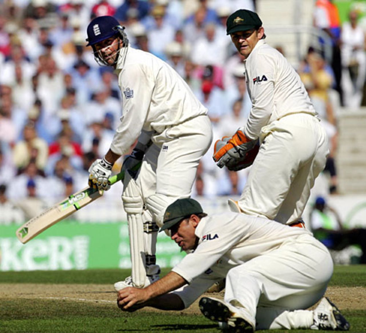 Matthew Hayden shows brilliant reflexes while catching Marcus Trescothick, England v Australia, 5th Test, The Oval, London, 1st day, September 8, 2005