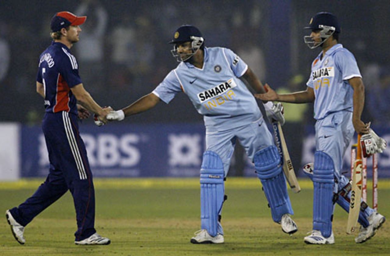 Rohit Sharma and Suresh Raina shake hands with Paul Collingwood after India's win, India v England, 5th ODI, Cuttack, November 26, 2008