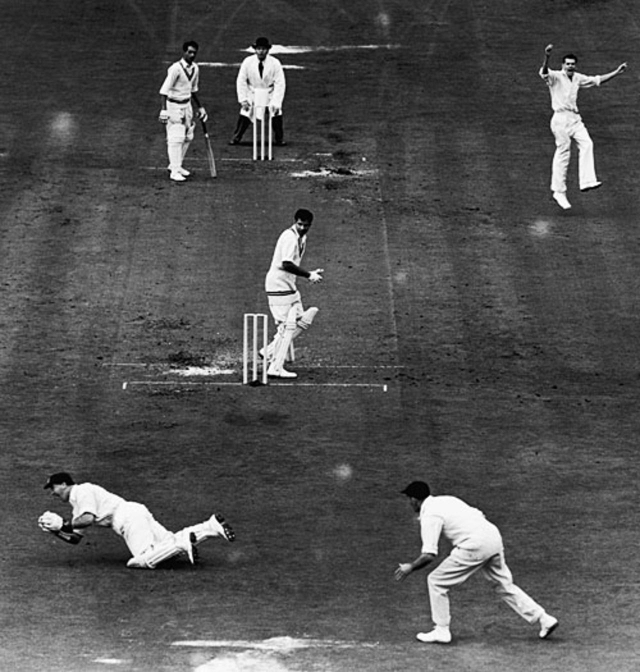 Peter Loader celebrates as Godfrey Evans catches Fazal Mahmood for a duck, England v Pakistan, 4th Test, The Oval, 1st day, August 12, 1954