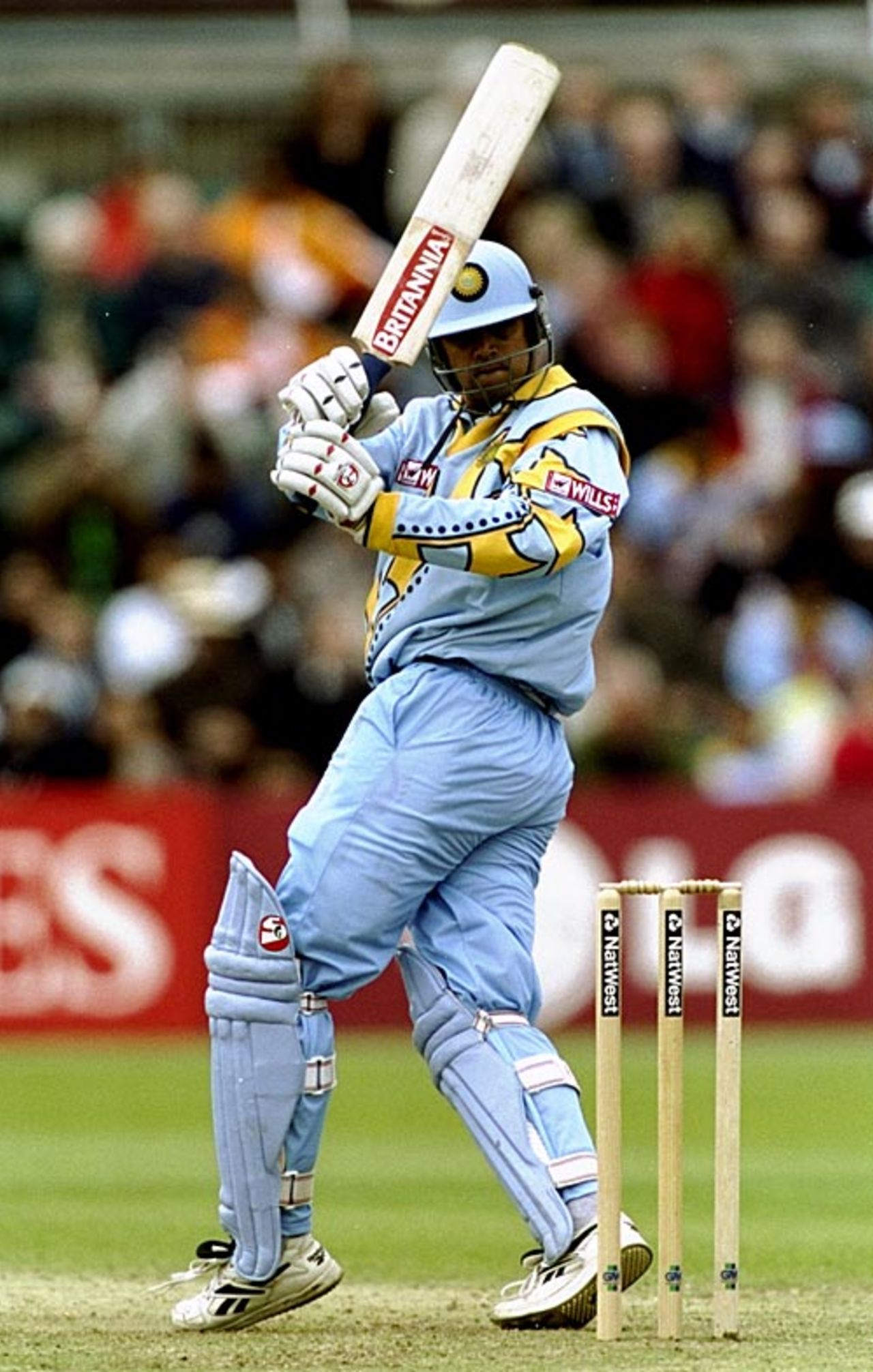 Rahul Dravid uses the pull shot to good effect, India vs Sri Lanka, Group A, ICC World Cup, Taunton, May 26, 1999