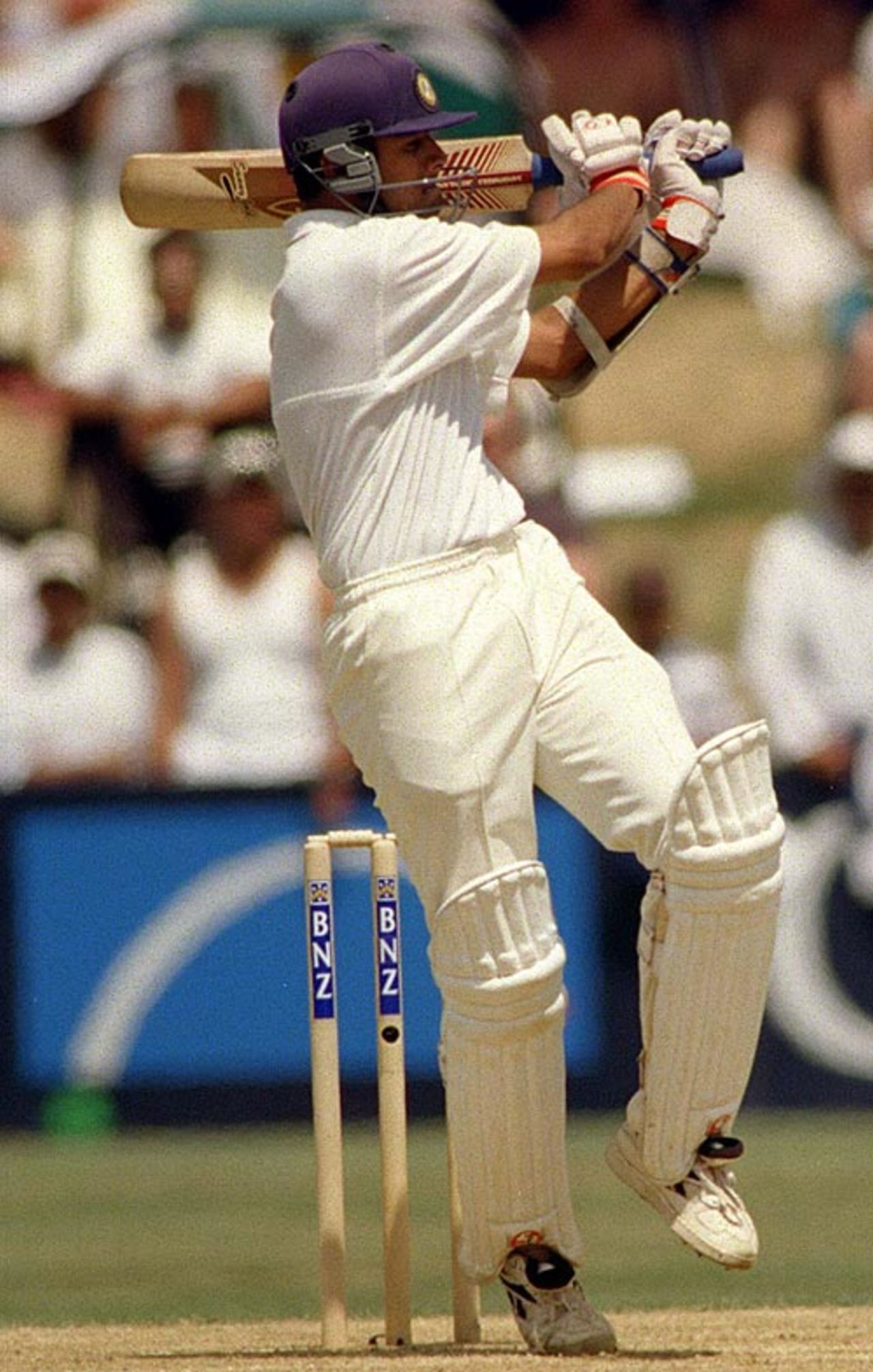 Rahul Dravid cuts loose, New Zealand v India, 3rd Test, Hamilton, 3rd day, January 4, 1999