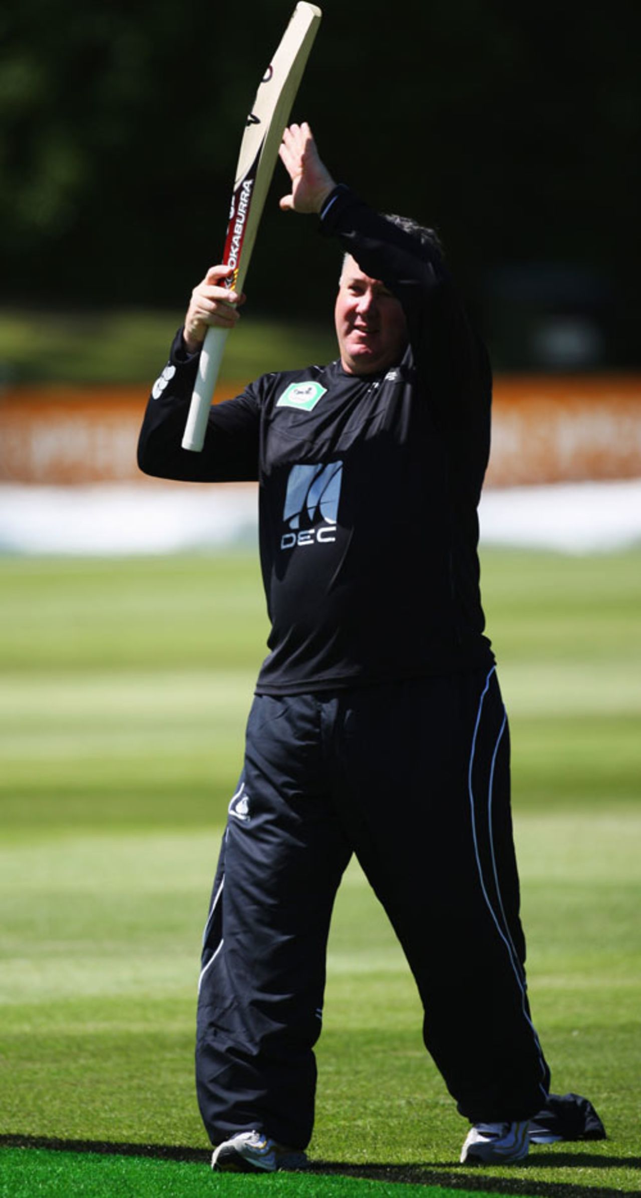New Zealand coach Andy Moles applauds one of his player's efforts during the team warm-up, New Zealand v West Indies, 1st Test, Dunedin, 1st day, December 11, 2008