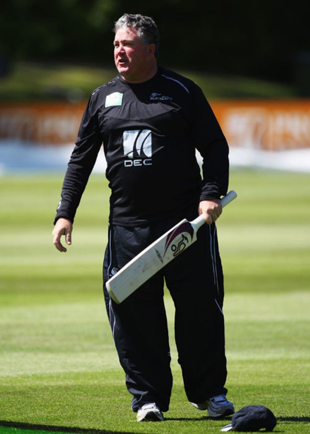 Andy Moles watches his players during a warm-up session before the start of play, New Zealand v West Indies, 1st Test, Dunedin, 1st day, December 11, 2008
