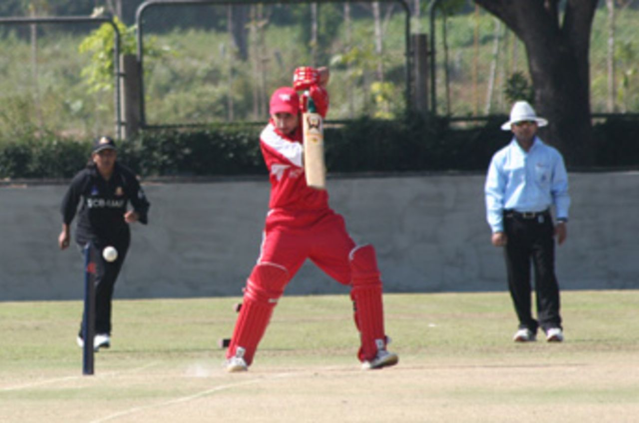 Keenu Gill batting against UAE at the ACC U19 Women's Championship, Chiang Mai 13.12.2008