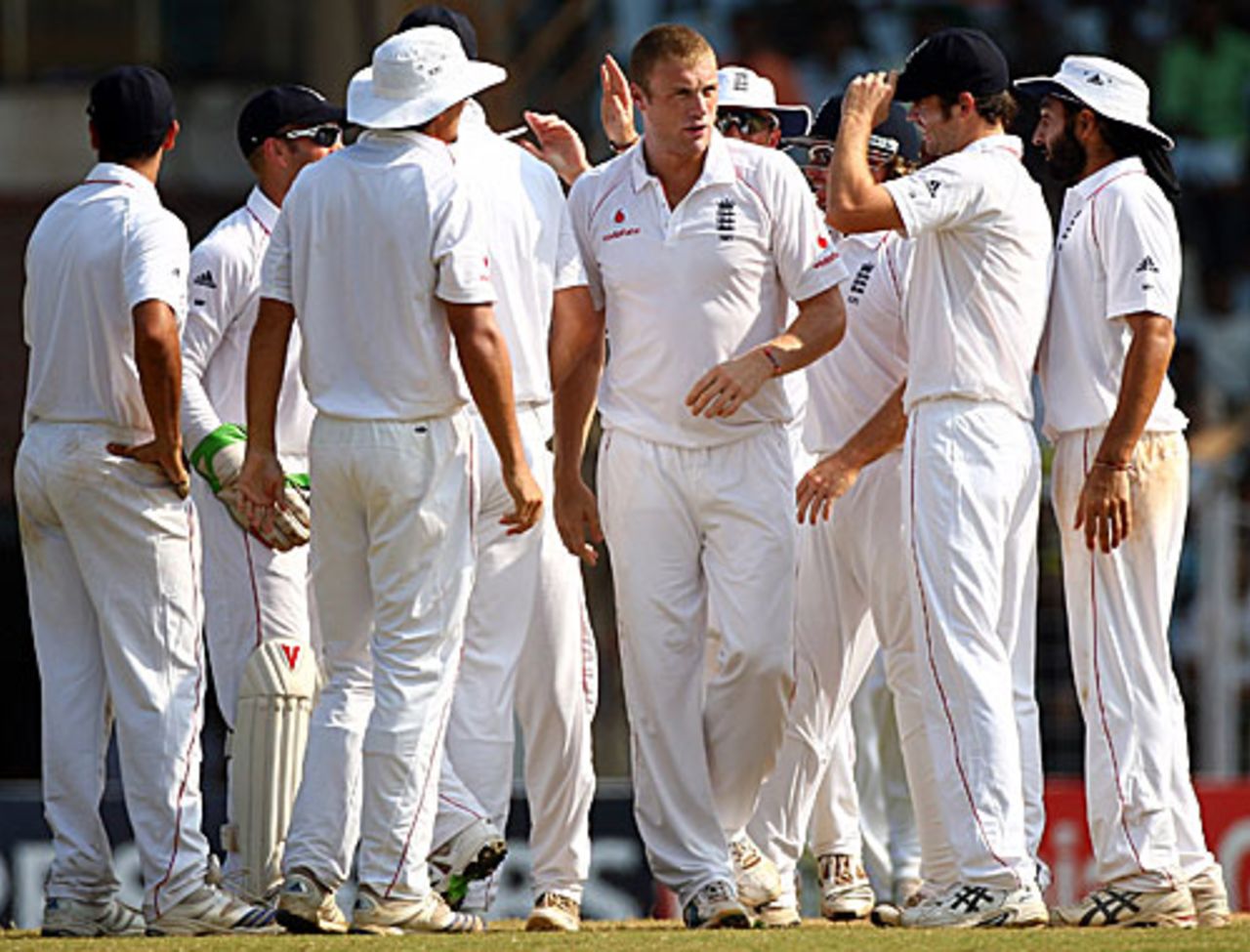 Andrew Flintoff and Co celebrate the fall of Rahul Dravid, India v England, 1st Test, Chennai, 5th day, December 15, 2008