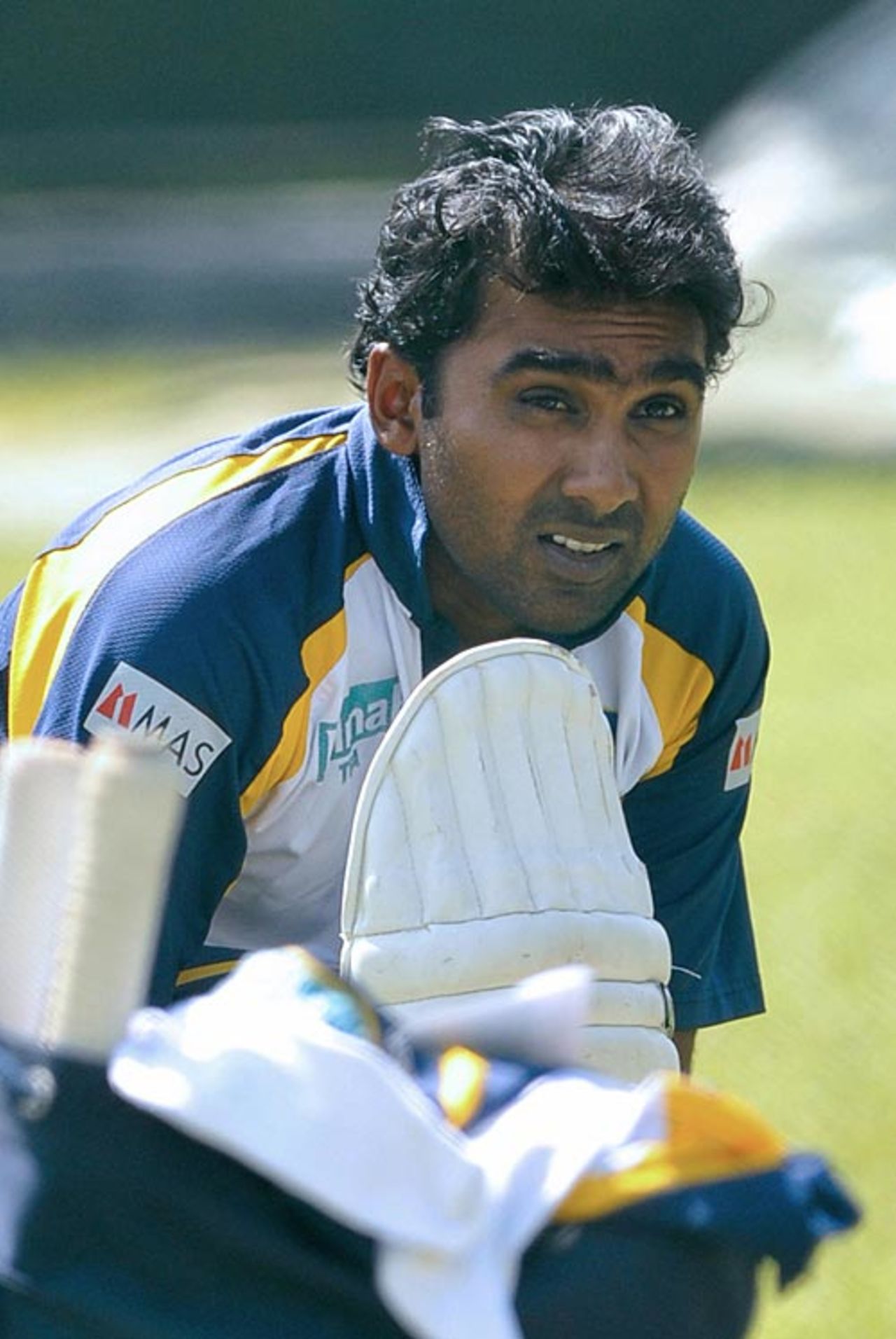 Mahela Jayawardene gears up for a hit at the nets, Colombo, December 16, 2008