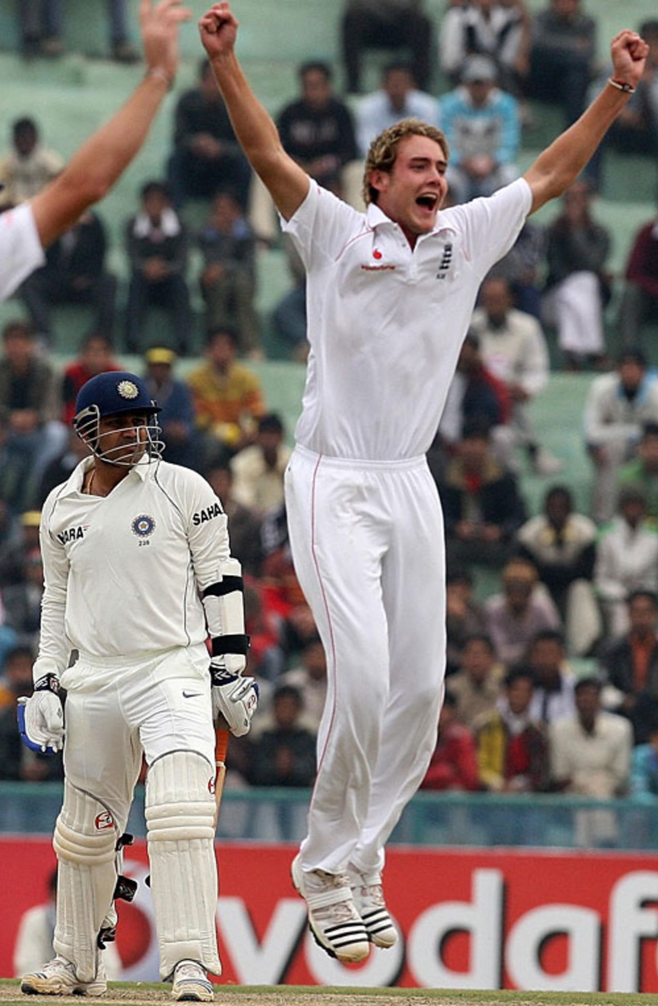 Stuart Broad celebrates Virender Sehwag's dismissal, India v England, 2nd Test, Mohali, 1st day, December 19, 2008