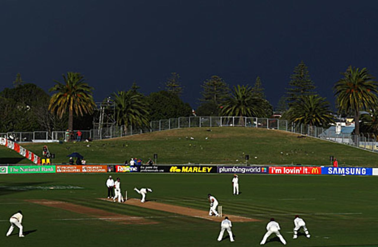 Dark clouds hover over McLean Park, New Zealand v West Indies, 2nd Test, Napier, 2nd day, December 20, 2008