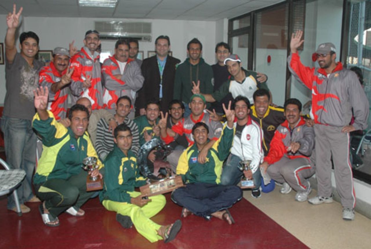 The Punjab team rejoice after winning the title, Federal Areas v Punjab, Pentangular ODI Cup final, Karachi, December 24, 2008