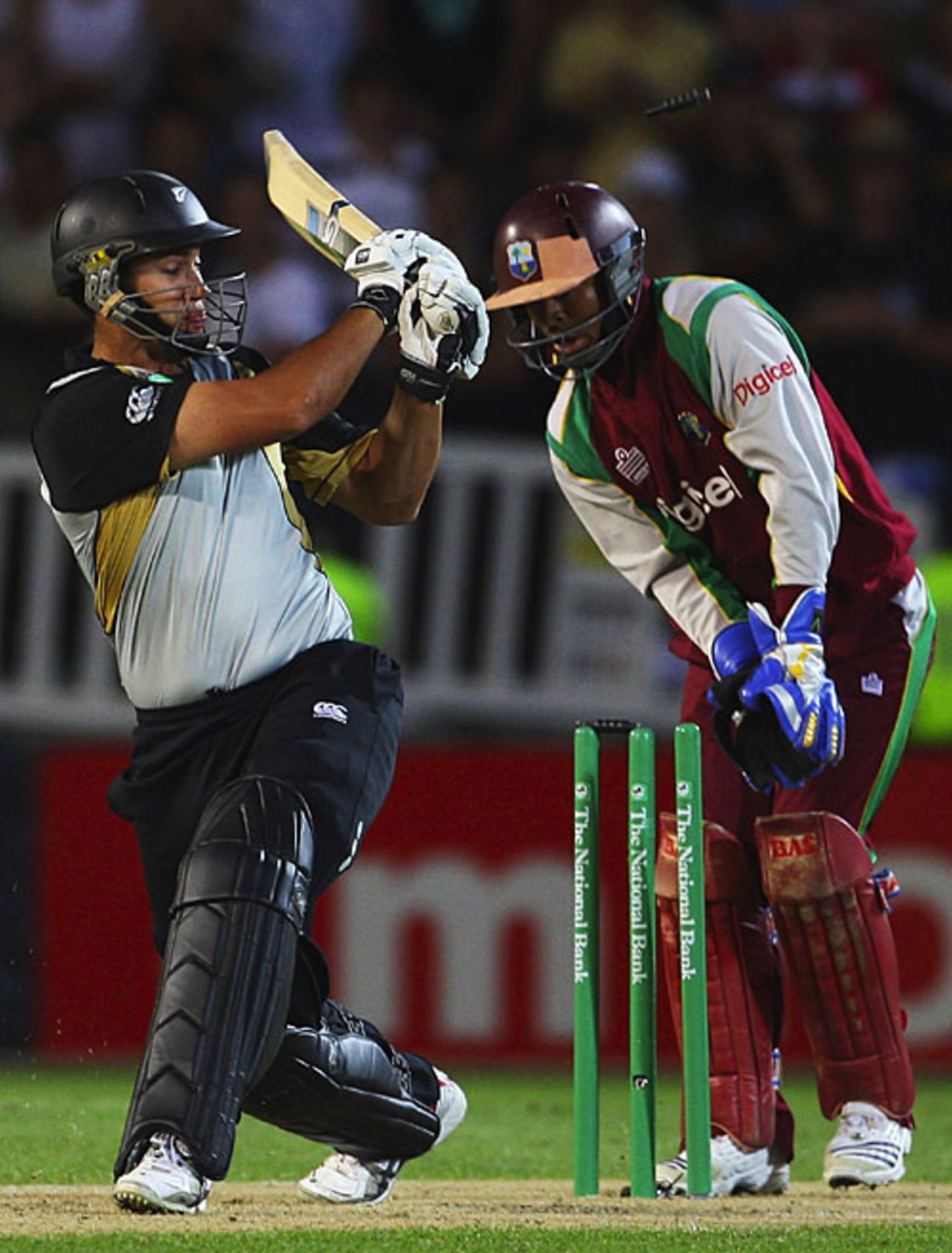 Ross Taylor is bowled in the super over, New Zealand v West Indies, 1st Twenty20, Auckland, December 26, 2008