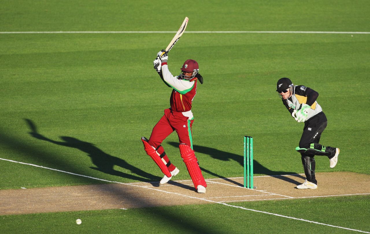 Chris Gayle's heroics powered West Indies to a pulsating win, New Zealand v West Indies, 1st Twenty20, Auckland, December 26, 2008