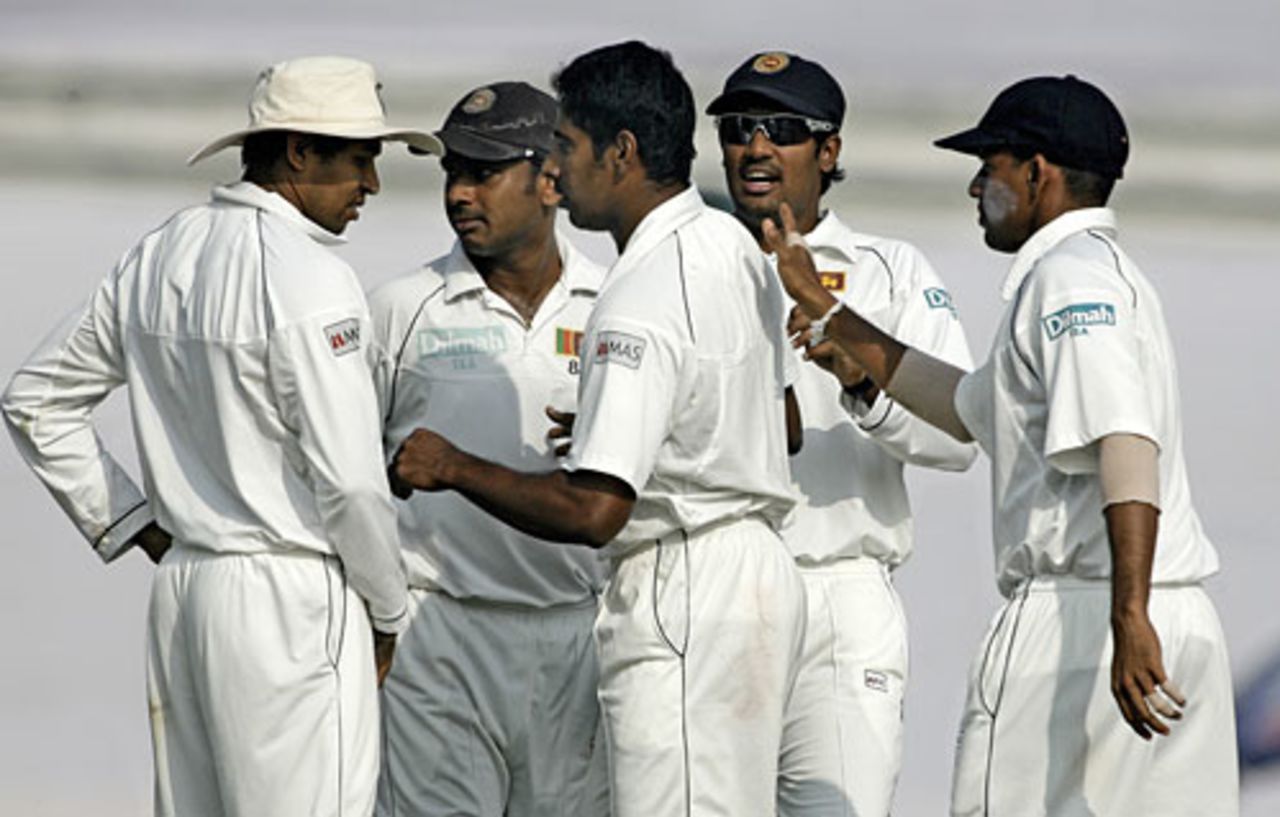 Chaminda Vaas is congratulated by his team-mates for dismissing Mohammad Ashraful, Bangladesh v Sri Lanka, 1st Test, Dhaka, 5th day, December 31, 2008