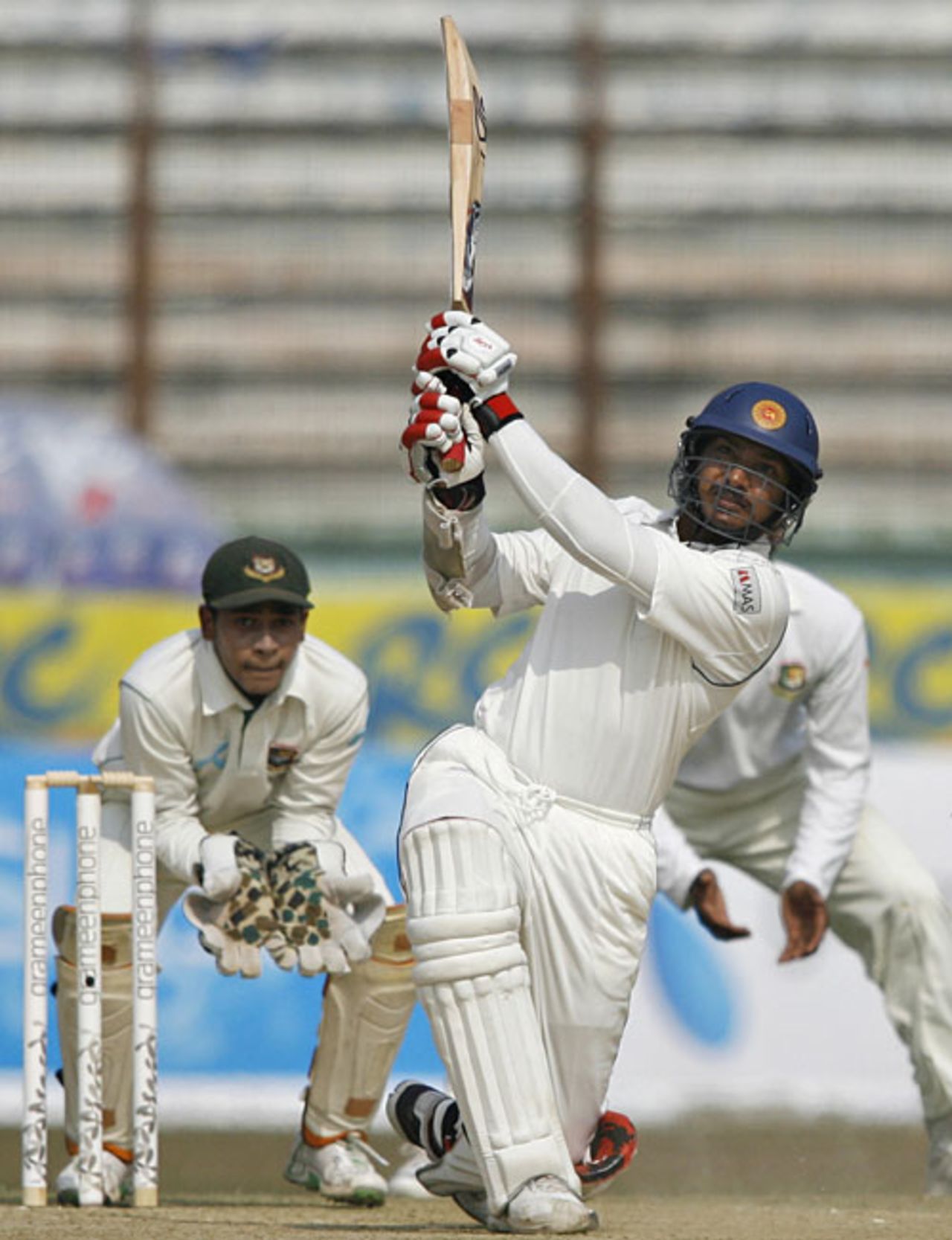 Kumar Sangakkara lofts over mid-on, Bangladesh v Sri Lanka, 2nd Test, Chittagong, 3rd day, January 5, 2008