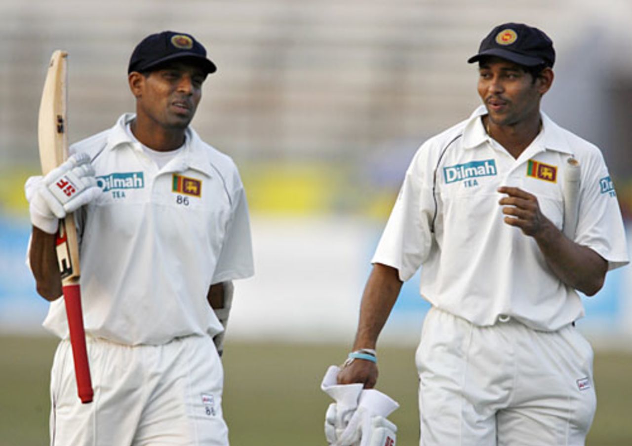Thilan Samaraweera and Tillakaratne Dilshan walk back at the end of the third day after extending Sri Lanka's lead to 472, Bangladesh v Sri Lanka, 2nd Test, Chittagong, 3rd day, January 5, 2008