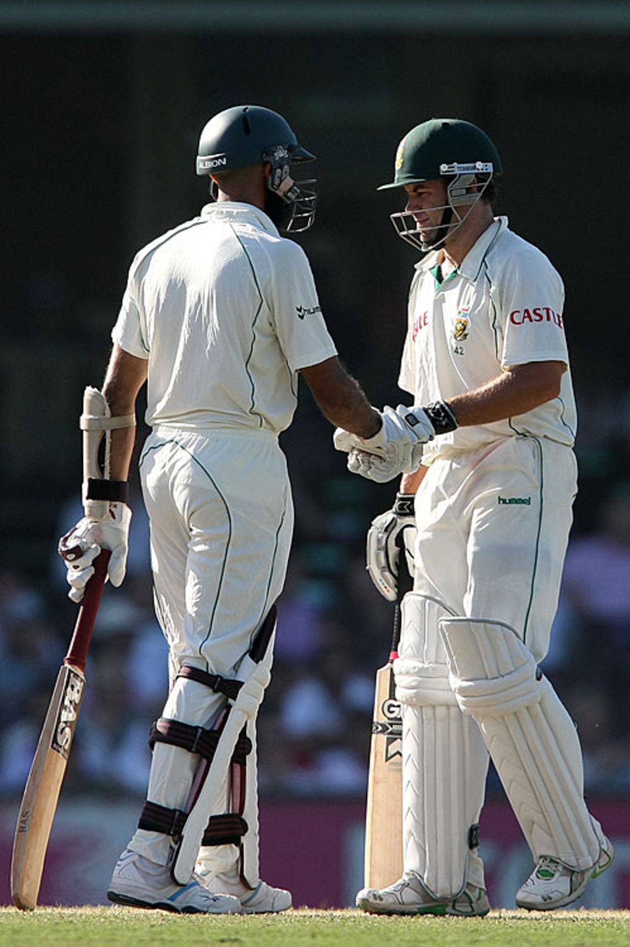 Hashim Amla and Neil McKenzie added an unbeaten 60 together, Australia v South Africa, 3rd Test, 4th day, Sydney, January 6, 2009