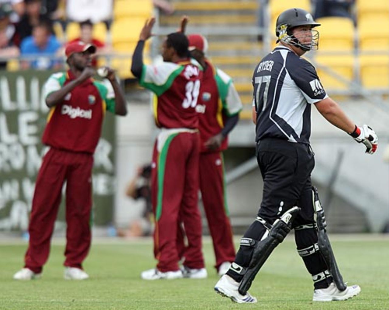 Jesse Ryder makes the long walk back to the pavilion, New Zealand v West Indies, 3rd ODI, Wellington, January 7, 2009