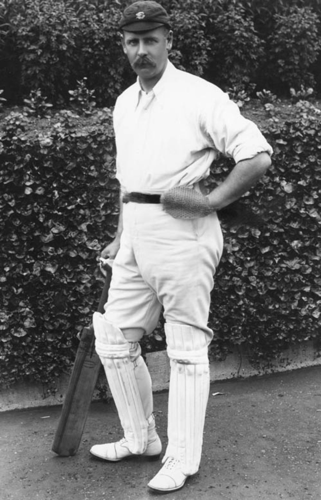 England and Surrey batsman Tom Hayward, 1905